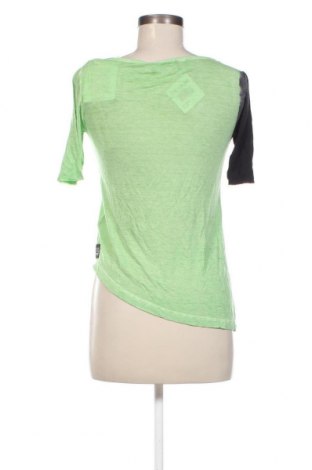 Дамска блуза Diesel, Размер XS, Цвят Зелен, Цена 172,00 лв.