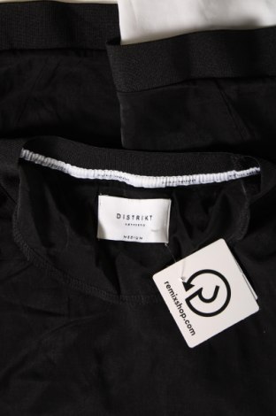 Γυναικεία μπλούζα District, Μέγεθος M, Χρώμα Μαύρο, Τιμή 3,17 €