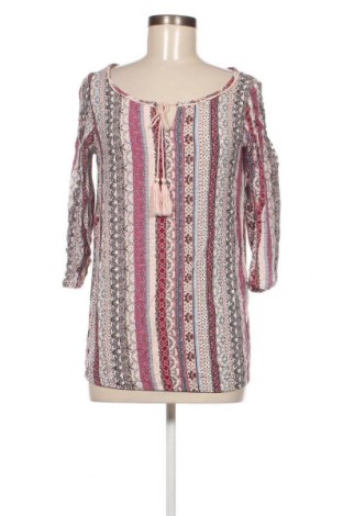 Γυναικεία μπλούζα Gina, Μέγεθος S, Χρώμα Πολύχρωμο, Τιμή 3,06 €