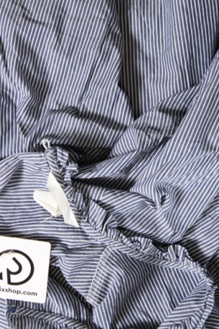 Дамска блуза H&M, Размер M, Цвят Син, Цена 4,37 лв.