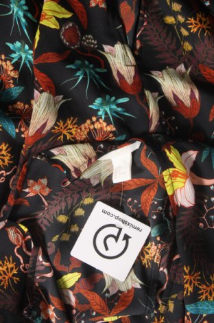 Γυναικεία μπλούζα H&M, Μέγεθος XS, Χρώμα Πολύχρωμο, Τιμή 2,12 €