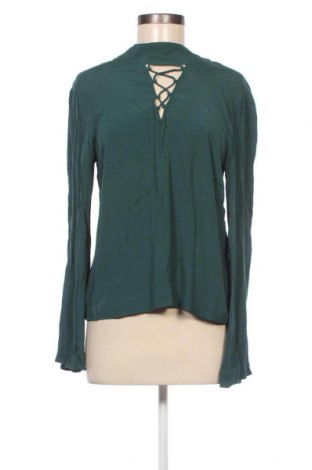 Дамска блуза H&M Divided, Размер M, Цвят Зелен, Цена 4,18 лв.