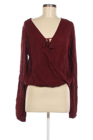 Γυναικεία μπλούζα Hollister, Μέγεθος XS, Χρώμα Κόκκινο, Τιμή 2,23 €