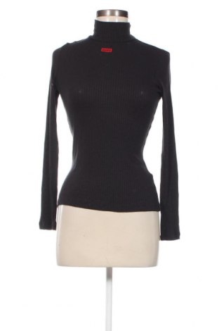 Дамска блуза Hugo Boss, Размер S, Цвят Черен, Цена 211,00 лв.
