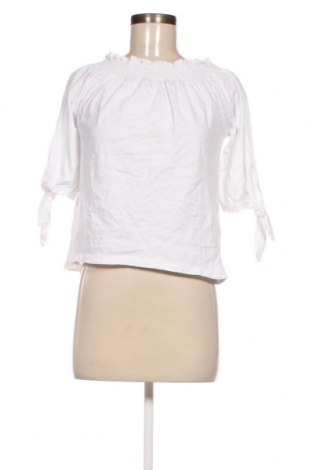 Дамска блуза Janina, Размер S, Цвят Бял, Цена 4,75 лв.
