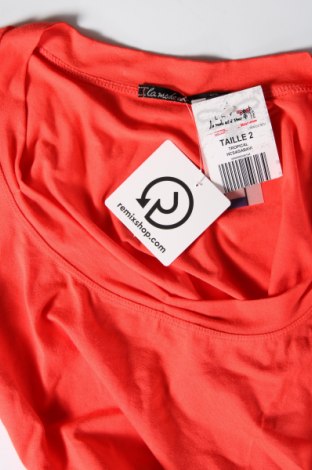 Γυναικεία μπλούζα La Mode Est A Vous, Μέγεθος M, Χρώμα Κόκκινο, Τιμή 15,98 €
