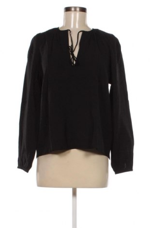 Γυναικεία μπλούζα Lefties, Μέγεθος S, Χρώμα Μαύρο, Τιμή 1,80 €