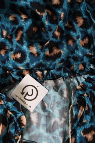 Дамска блуза Made In Italy, Размер M, Цвят Многоцветен, Цена 19,00 лв.