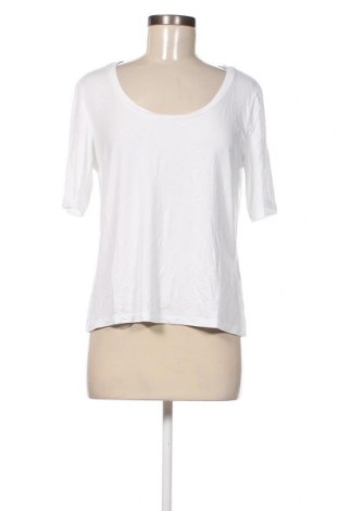 Дамска блуза Madeleine, Размер M, Цвят Бял, Цена 14,96 лв.