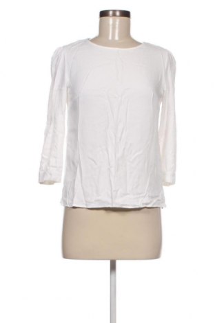 Дамска блуза Mohito, Размер S, Цвят Бял, Цена 6,21 лв.