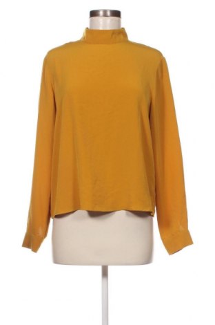 Дамска блуза Monki, Размер S, Цвят Жълт, Цена 6,21 лв.