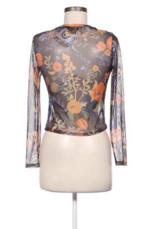 Γυναικεία μπλούζα Monki, Μέγεθος S, Χρώμα Πολύχρωμο, Τιμή 6,00 €