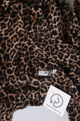 Дамска блуза NA-KD, Размер S, Цвят Многоцветен, Цена 72,00 лв.