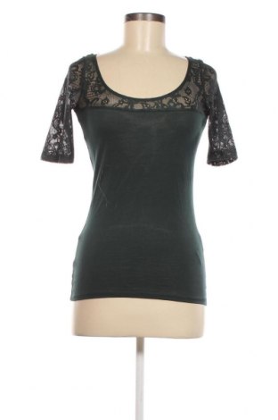 Γυναικεία μπλούζα Naf Naf, Μέγεθος S, Χρώμα Πράσινο, Τιμή 2,38 €