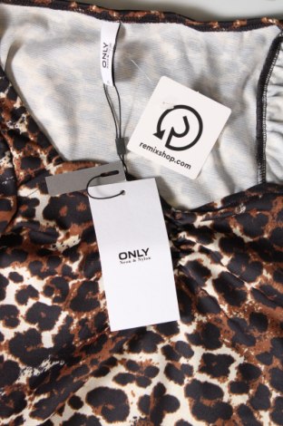 Дамска блуза Neon & Nylon by Only, Размер XS, Цвят Многоцветен, Цена 12,24 лв.