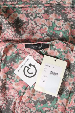 Γυναικεία μπλούζα Nitya, Μέγεθος S, Χρώμα Πολύχρωμο, Τιμή 4,00 €