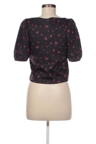 Дамска блуза ONLY, Размер XL, Цвят Черен, Цена 10,40 лв.