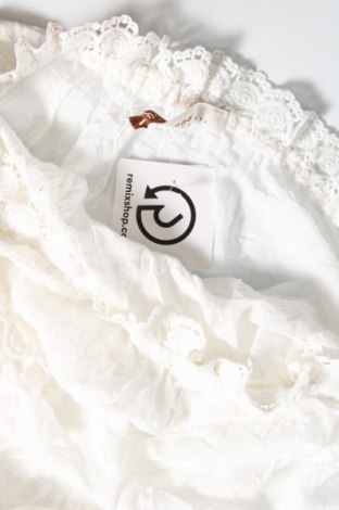Γυναικεία μπλούζα Omai, Μέγεθος M, Χρώμα Λευκό, Τιμή 16,08 €