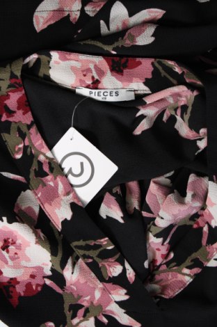 Дамска блуза Pieces, Размер XS, Цвят Черен, Цена 5,25 лв.
