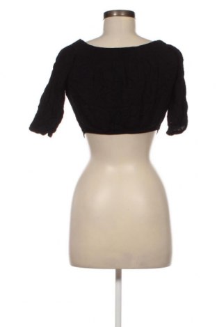 Дамска блуза Pull&Bear, Размер M, Цвят Черен, Цена 3,99 лв.