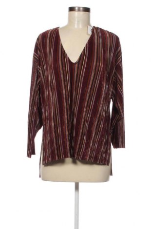 Дамска блуза Pull&Bear, Размер M, Цвят Многоцветен, Цена 3,04 лв.