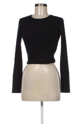 Дамска блуза Pull&Bear, Размер M, Цвят Черен, Цена 11,78 лв.