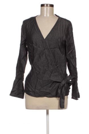Damen Shirt Rainbeau, Größe M, Farbe Grau, Preis 12,53 €