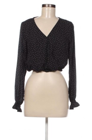 Γυναικεία μπλούζα Reserved, Μέγεθος S, Χρώμα Μαύρο, Τιμή 2,94 €