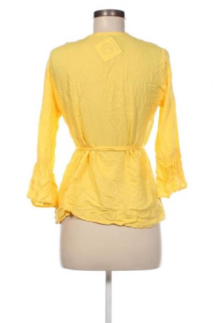 Damen Shirt Sinsay, Größe S, Farbe Gelb, Preis 2,64 €