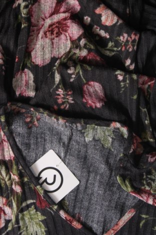 Damen Shirt Suzy Shier, Größe M, Farbe Mehrfarbig, Preis 2,72 €