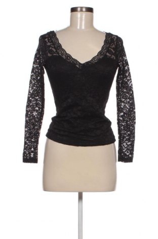 Γυναικεία μπλούζα Terranova, Μέγεθος XS, Χρώμα Μαύρο, Τιμή 2,70 €