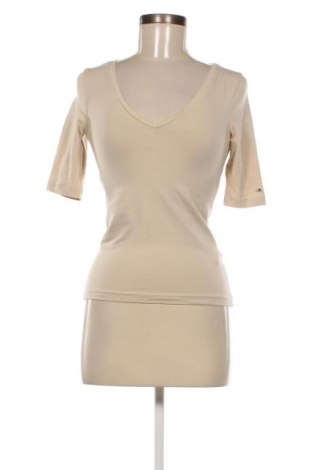 Дамска блуза Tommy Hilfiger, Размер XS, Цвят Бежов, Цена 109,20 лв.