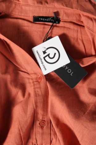 Дамска блуза Trendyol, Размер XS, Цвят Оранжев, Цена 10,80 лв.