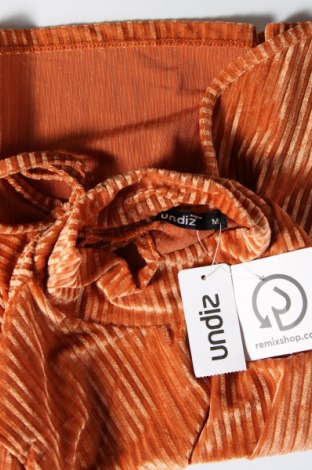 Γυναικεία μπλούζα Undiz, Μέγεθος M, Χρώμα  Μπέζ, Τιμή 5,57 €