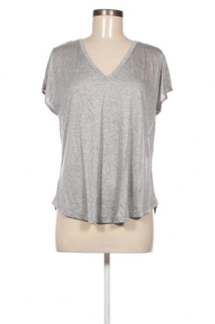 Damen Shirt ZAPA, Größe L, Farbe Grau, Preis 77,32 €