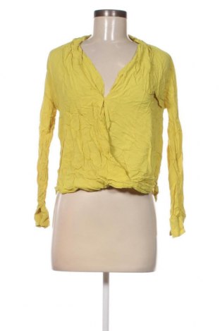 Дамска блуза Zara, Размер L, Цвят Жълт, Цена 5,00 лв.