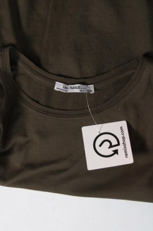 Дамска блуза Zara Trafaluc, Размер L, Цвят Зелен, Цена 15,00 лв.