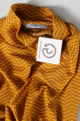 Γυναικεία μπλούζα Zara Trafaluc, Μέγεθος M, Χρώμα Κίτρινο, Τιμή 12,37 €