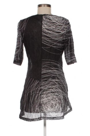 Дамска блуза Zeitlos By Luana, Размер M, Цвят Черен, Цена 36,00 лв.