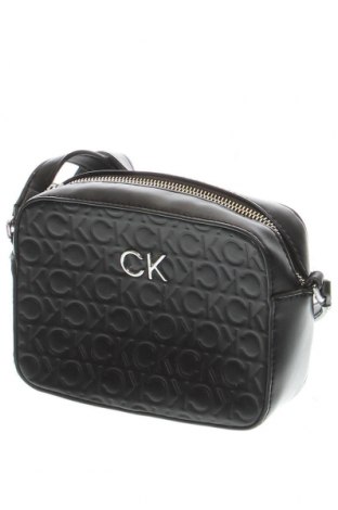 Dámská kabelka  Calvin Klein, Barva Černá, Cena  3 220,00 Kč