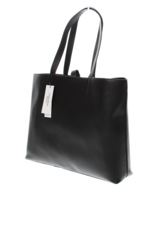 Дамска чанта Calvin Klein Jeans, Цвят Черен, Цена 151,00 лв.