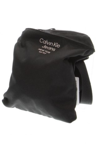 Чанта Calvin Klein Jeans, Цвят Черен, Цена 75,60 лв.