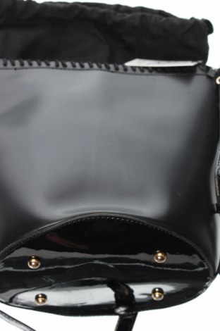 Dámska kabelka  Irl, Farba Čierna, Cena  15,98 €