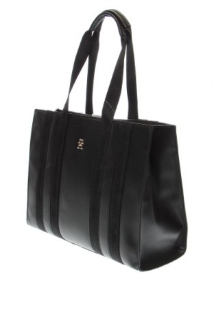 Дамска чанта Tommy Hilfiger, Цвят Черен, Цена 143,63 лв.