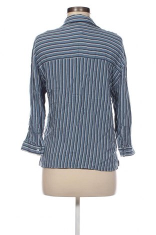 Γυναικείο πουκάμισο Pull&Bear, Μέγεθος M, Χρώμα Μπλέ, Τιμή 2,16 €