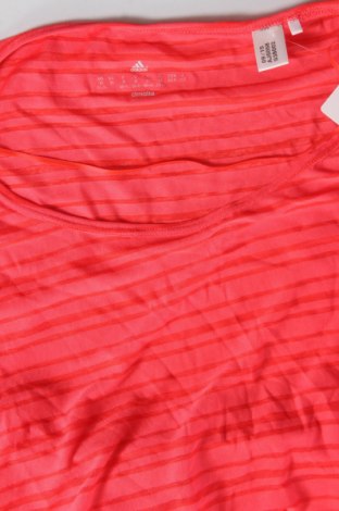 Дамска тениска Adidas, Размер M, Цвят Червен, Цена 20,00 лв.