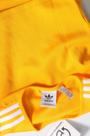Γυναικείο t-shirt Adidas Originals, Μέγεθος XS, Χρώμα Κίτρινο, Τιμή 10,23 €