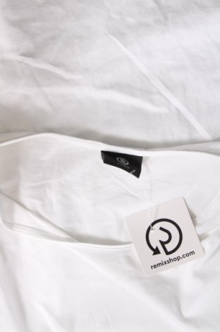 Γυναικείο t-shirt Bogner, Μέγεθος L, Χρώμα Λευκό, Τιμή 30,31 €