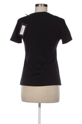 Γυναικείο t-shirt Peuterey, Μέγεθος L, Χρώμα Μαύρο, Τιμή 53,68 €