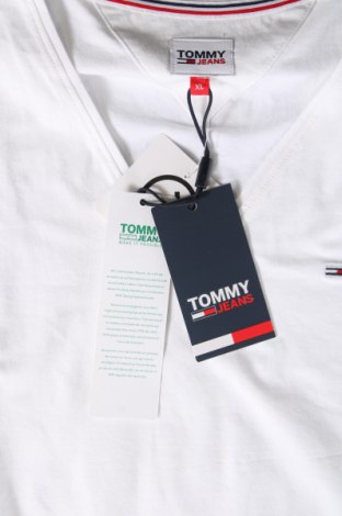 Дамска тениска Tommy Jeans, Размер XL, Цвят Бял, Цена 49,20 лв.